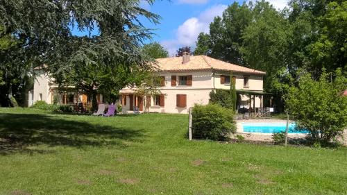 Monclar-de-Quercy Cama Y Desayuno | La Forestière