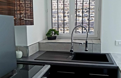Rouen City Centre Apartamento | La Forteresse Jacuzzi-Sauna