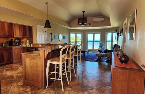 Ocracoke Casa | La Fortezza: Soundfront, large yard, covered porches, small dock.