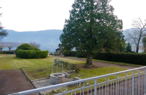 Lepin-le-Lac Casa | La Foulque Stone - Holiday cottage