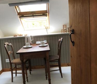 Saint-Georges-de-Reintembault Cama Y Desayuno | La Chambrette La Canopée du Mont