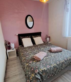 Chaumont-sur-Tharonne Cama Y Desayuno | La Fraise