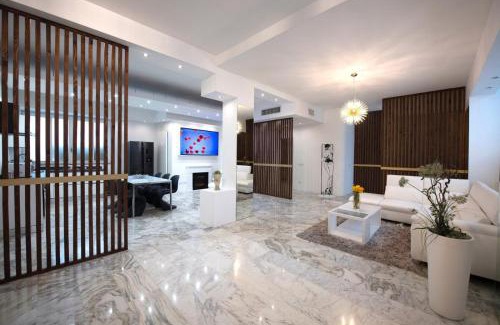 Zona Solari Apartamento | La Galleria