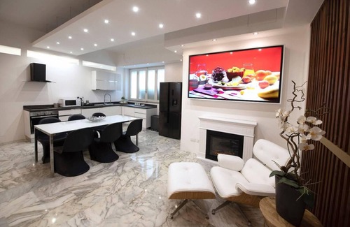 Zona Solari Apartamento | La Galleria Milan - Your Chic Urban Retreat in Solari District