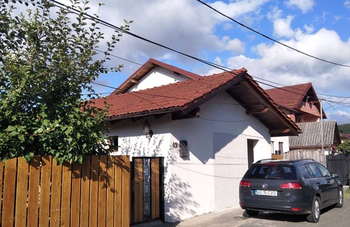 Curtea De Arges Casa | La garaj Arges