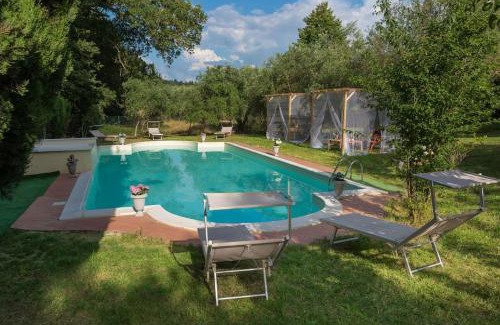 Barberino Val d'Elsa Villa | La Ginestra di Valerio - Chianti villa with large Pool & Wifi