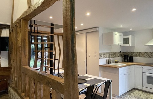 Saint-Gatien-des-Bois Casa | La Girotière, home to good living