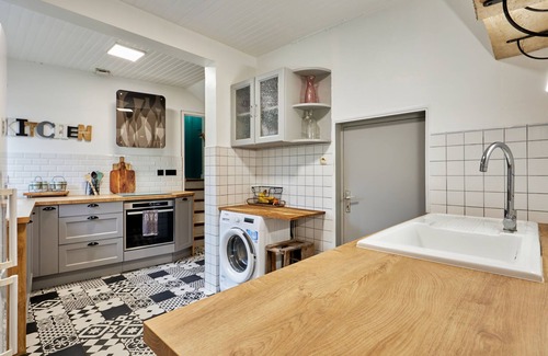 Glatigny Casa | La Glycine by Interhome