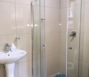 Emfuleni Casa | La Gracia Guesthouse