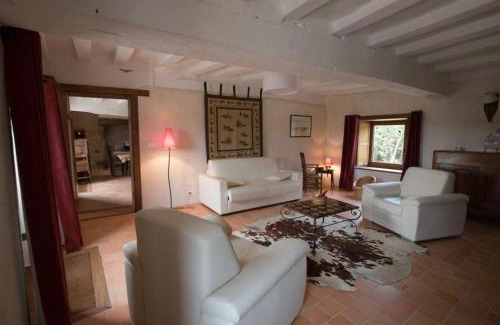 Saulnay Casa | La Grande Métairie Notz Marafin