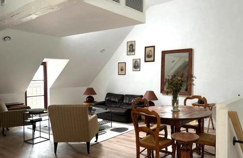 Chateau-Renard Apartamento | La Grange à Grains