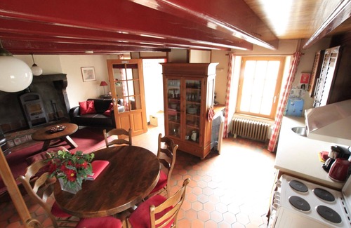 Olloix Cabaña | La Grange aux Ayres gîte "Cerise" 5 lugares