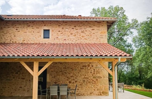 Capdenac-Le-Haut Casa | La Grange de Bataillou