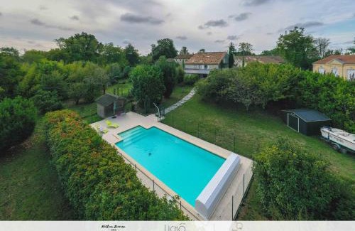 Bellefond Casa | LA GRANGE DE BELLEFONTAINE et sa piscine privée
