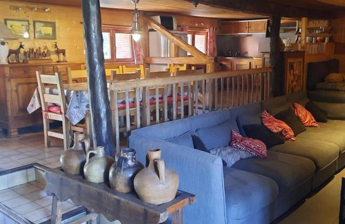 Gouaux-de-Luchon Chalet De Esquí | La grange des Quatre saisons