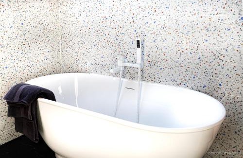 Le Mesnil-Simon Casa | La Grange du Tillieul - Haras de la varende