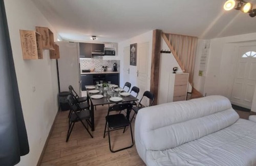 Gasny Casa | La Grange
