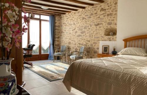 Naillat Cama Y Desayuno | La Grange
