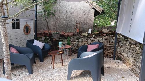 Promilhanes Cama Y Desayuno | La grange