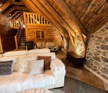 Le Beage Casa | La Grangette de Barbe
