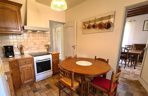 Cenac-et-Saint-Julien Casa | La Guinoline - Spacious, traditional Périgordine house with large garden