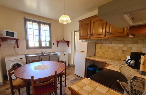Cenac-et-Saint-Julien Casa | La Guinoline - Spacious, traditional Périgordine house with large garden