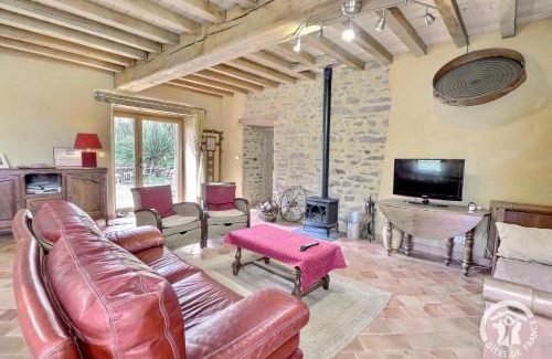 Saint-Thurial Casa | La haie chapeau
