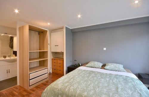 Decines-Charpieu Casa | La Halte Décinoise - Maison de avec jardin 103m2