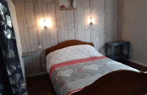 Poinson-les-Fayl Casa | La-Haut, gite-maison de vacances