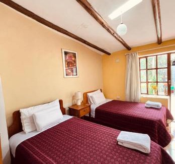 Urubamba Cabina | La Huerta Refugio