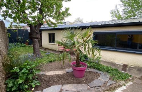 Plessis Cellier - Roche Maurice Casa | La Janvraie