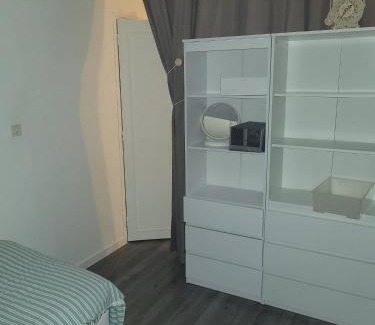 Aiguelèze Apartamento | La jolie Vue et La Maison de la Tour- Cordes-sur-Ciel