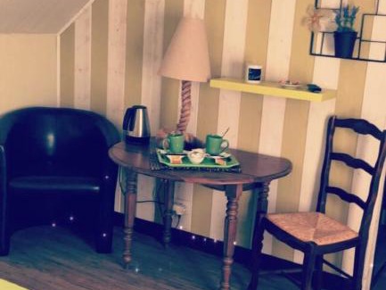 Jolimetz Cama Y Desayuno | La Jolimessine