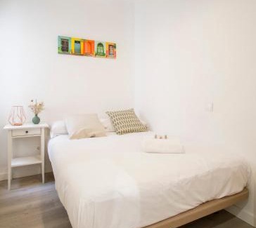 Barrio de La Latina Apartamento | La Latina 2 Bedroom Apartment