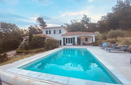 Le Luc Apartamento | la lavande bleue