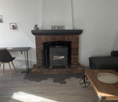 Gouvernes Casa | La lavandière