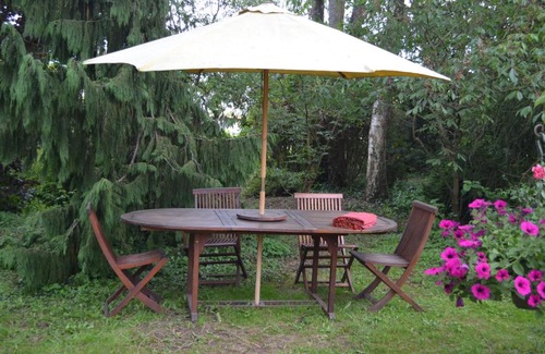 Lamarche-sur-Saone Cama Y Desayuno | La Licorne