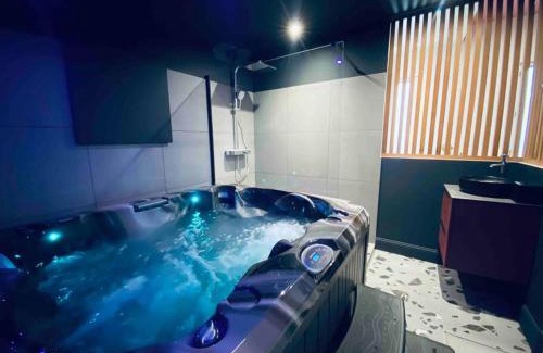 Saint-Bruno - Saint-Victor Apartamento | La Litchi Le 50 Suites and Spa centre ville