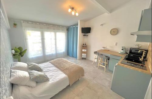 Mont-de-Marsan Apartamento | La loge de Gustave, studio avec wifi et une place de parking privatif