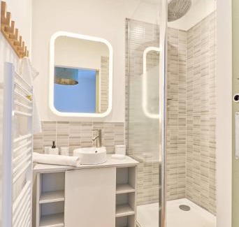 Decre-Cathedrale Apartamento | LA LOGE DES CARMES -Coeur de Nantes WIFI