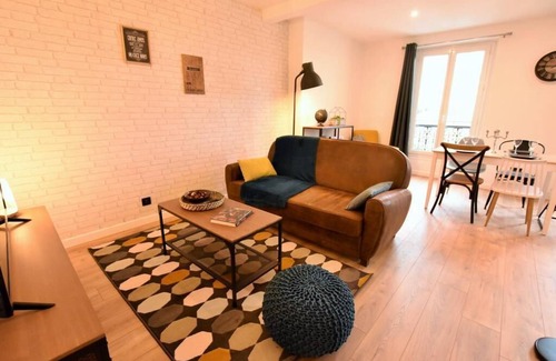 Auvers-sur-Oise Apartamento | Centro histórico de Auver-sur-Oise-T2-1er