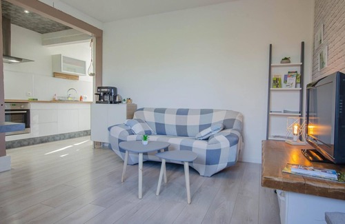 Jeugny Casa | La Louvière - JEUGNY - Gîte