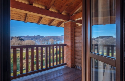 Ispra Casa | La Luna nel Lago Lake View Garden, Ispra, Italy