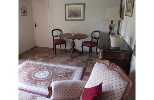 Chaumussay Cabaña | LA LUNE - COTTAGE HOLIDAY RENTAL, IN LE GRAND PRESSIGNY, INDRE-ET-LOIRE, FRANCE.