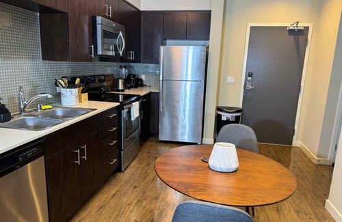 Carthay Circle Apartamento | LA Luxe Retreat: 1-Bedroom Haven by Beverly Hills