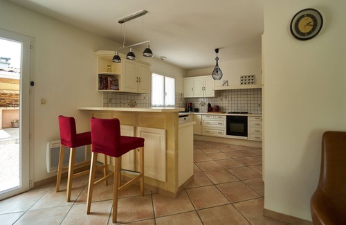 Puynormand Villa | La Méridienne, Indoor swimming pool Car park, bowling alley, outdoor kitchen, park