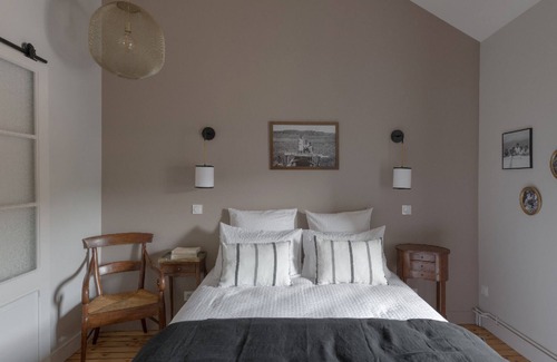 Saint-Germain-au-Mont-d'Or Casa | La Maison des Monts d’Or bed and breakfast and charming cottages Saint Ge
