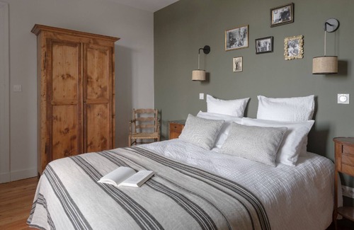 Saint-Germain-au-Mont-d'Or Casa | La Maison des Monts d’Or bed and breakfast and charming cottages Saint Ge