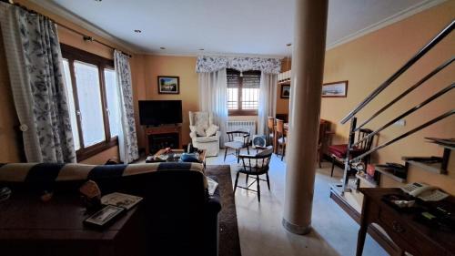 Tordesillas Casa | LA MADRE ABADESA