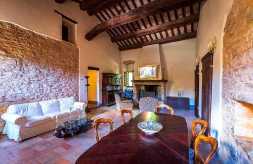 Foligno Casa | La Maestà antica dimora di campagna